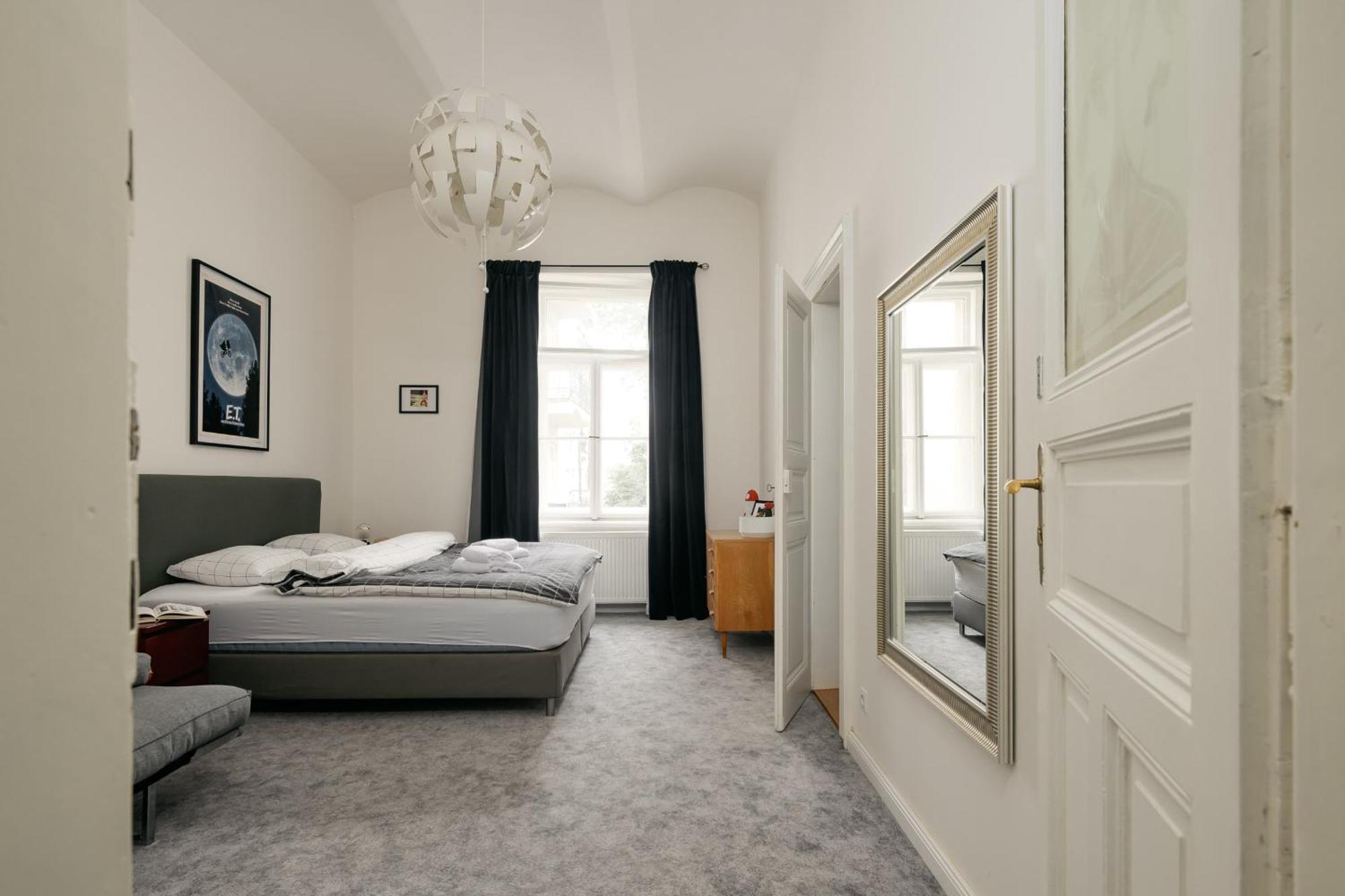 Comfortable And Cosy Apt A Few Steps From Dancing House And Naplavka Dance Praag Buitenkant foto