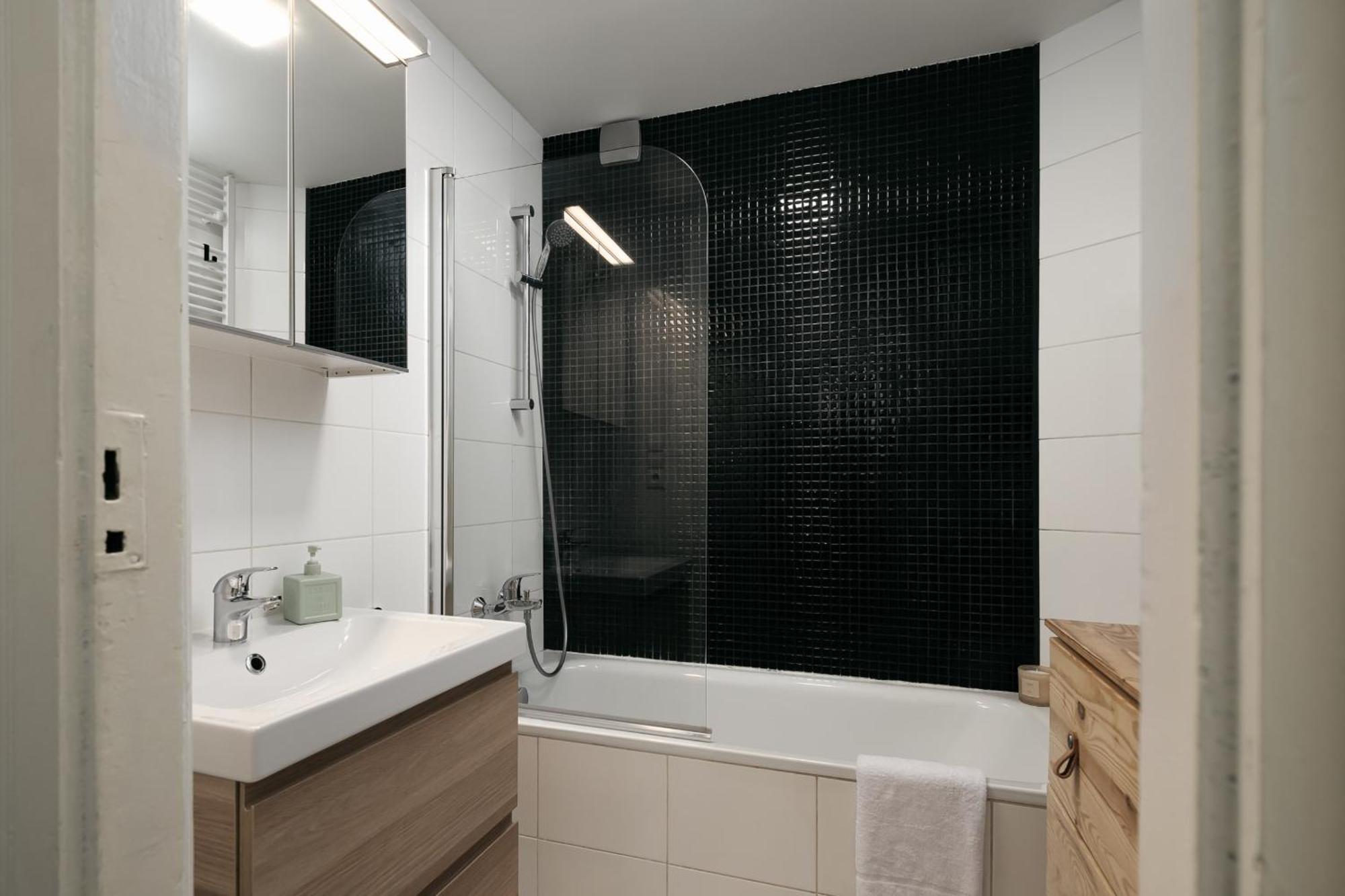 Comfortable And Cosy Apt A Few Steps From Dancing House And Naplavka Dance Praag Buitenkant foto