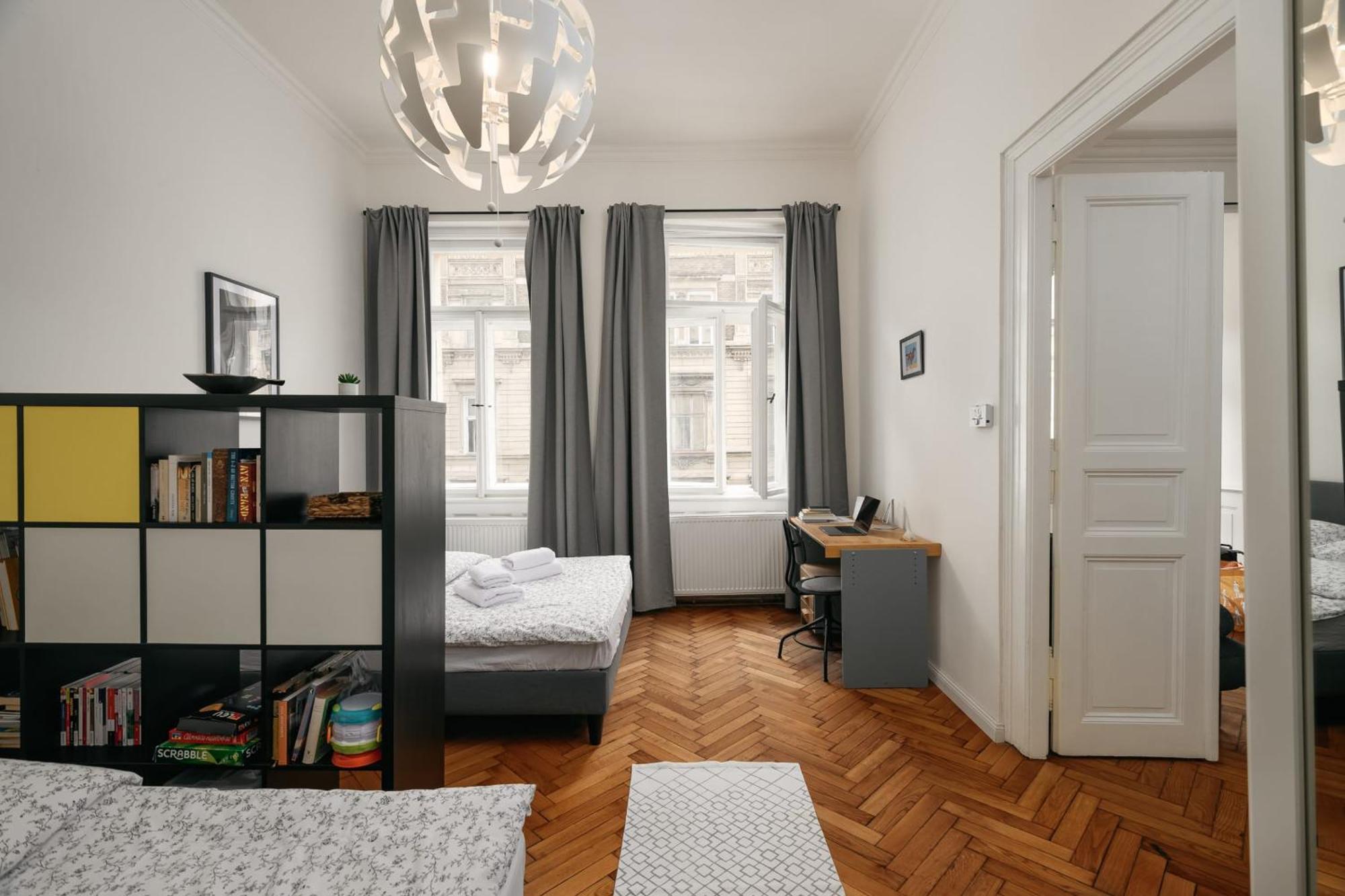 Comfortable And Cosy Apt A Few Steps From Dancing House And Naplavka Dance Praag Buitenkant foto