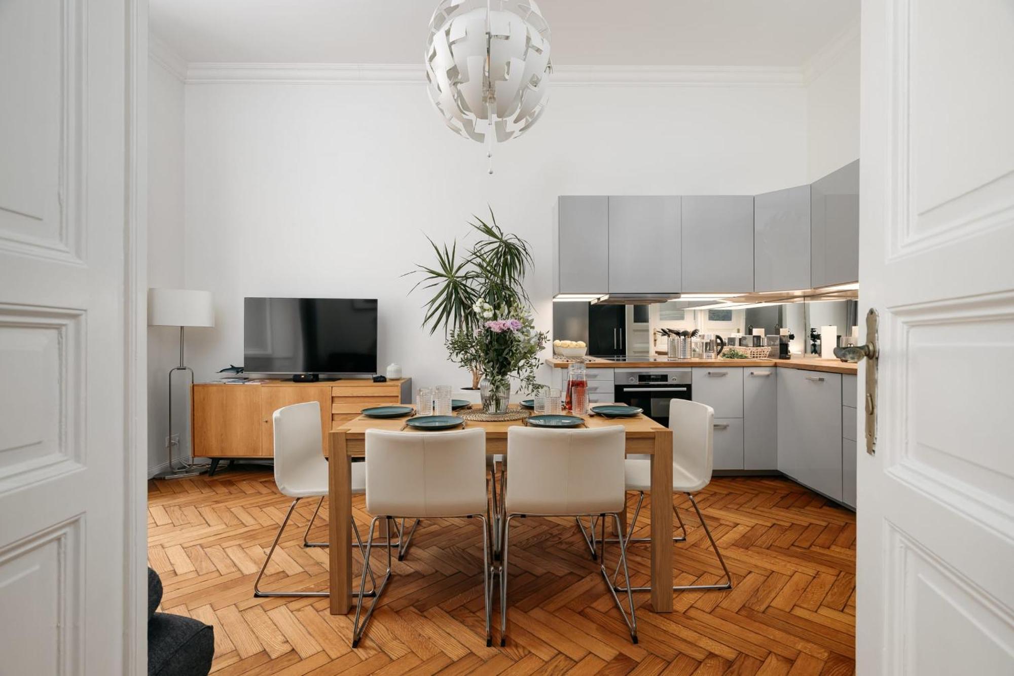 Comfortable And Cosy Apt A Few Steps From Dancing House And Naplavka Dance Praag Buitenkant foto