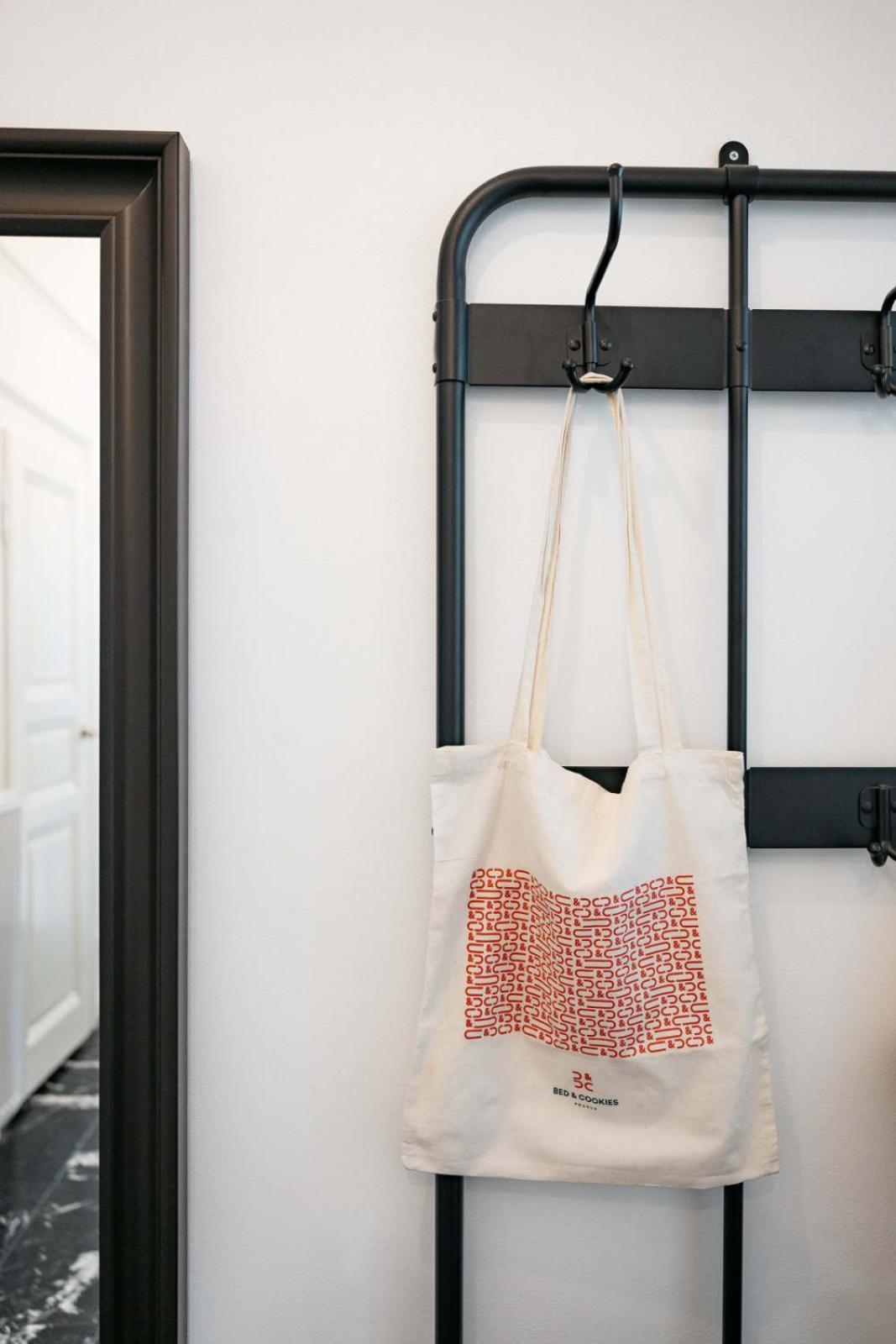 Comfortable And Cosy Apt A Few Steps From Dancing House And Naplavka Dance Praag Buitenkant foto